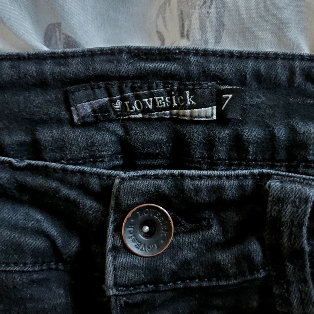 Super Distressed Skinny Jeans - Picture 3 of 4